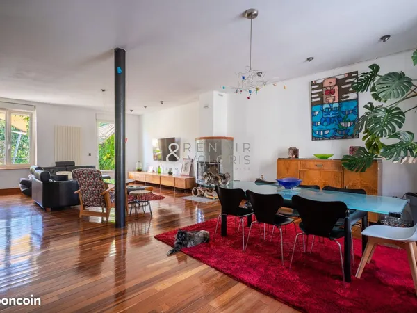 Maison 8 pièces 188 m²