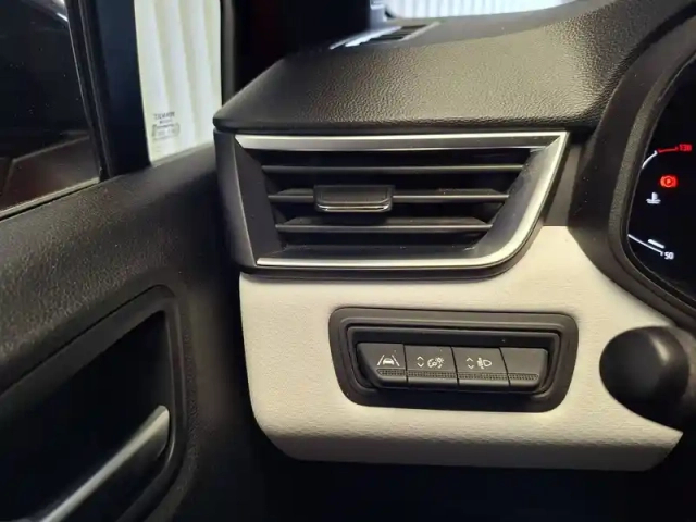 Renault Clio tce 90 — photo 31