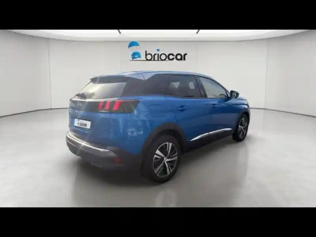 Peugeot 3008 1.5 bluehdi 130ch allure — photo 5