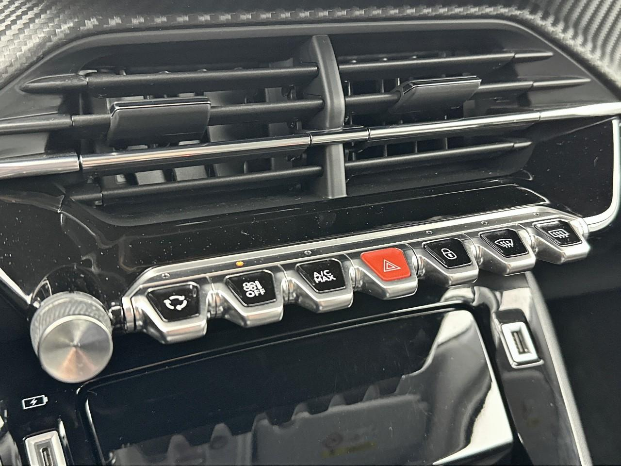 Peugeot 2008 puretech 100 s&s bvm6 allure — photo 26