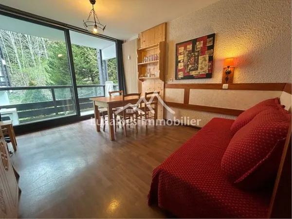 Studio 1 pièce 27 m²