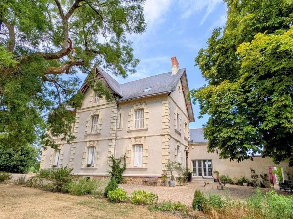 Propriété du 17éme et manoir du 19éme sur 6 hectares
