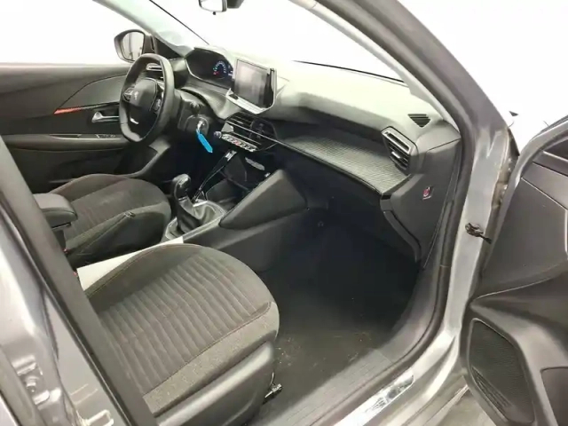Peugeot 208 puretech 75 s&amp;s bvm5 — photo 32