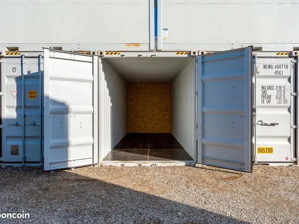 Box 14m2 Muret/Portet - Accès voiture 139e