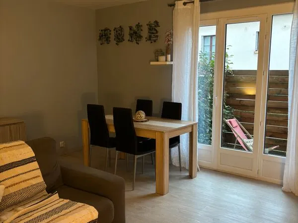 Studio meublé de 28,9 m² avec terrasse - Vernouillet (78)