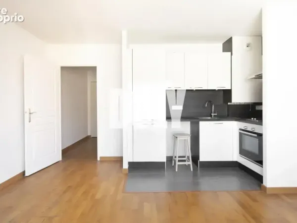 Doly - 11ème arrondissement - studio fonctionnel