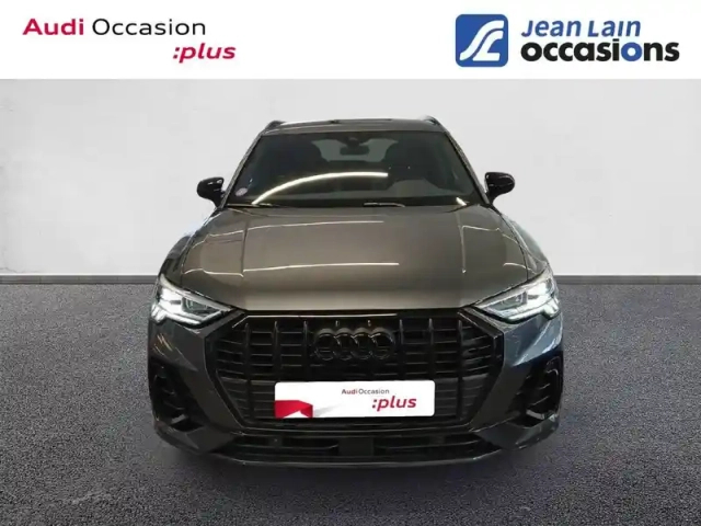 Audi Q3 35 tfsi 150 ch s tronic 7 — photo 2