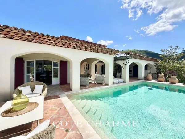 Maison de luxe 5 pièces 187 m²