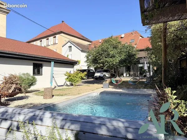 Maison 6 pièces 160 m²