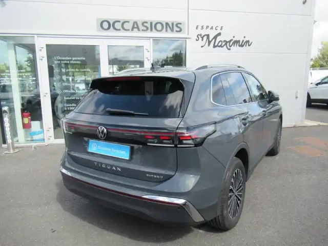 Volkswagen Tiguan 1.5 ehybrid 272ch dsg6 — photo 38