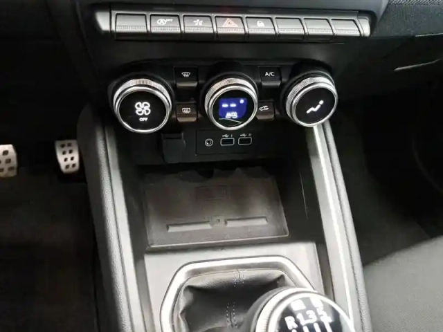 Renault Clio tce 90 ch gsr2 — photo 22