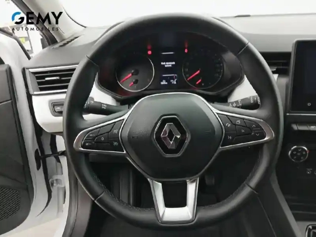 Renault Clio tce 90 — photo 13