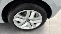 Renault Clio 1.5 dCi 100ch Evolution - 25 — photo 22