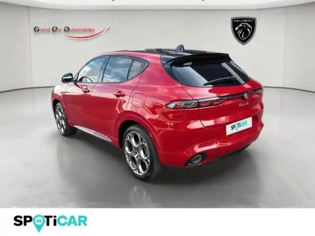 Alfa Romeo Tonale 1.3 phev 280ch tributo italiano at6 e-q4 — photo 3
