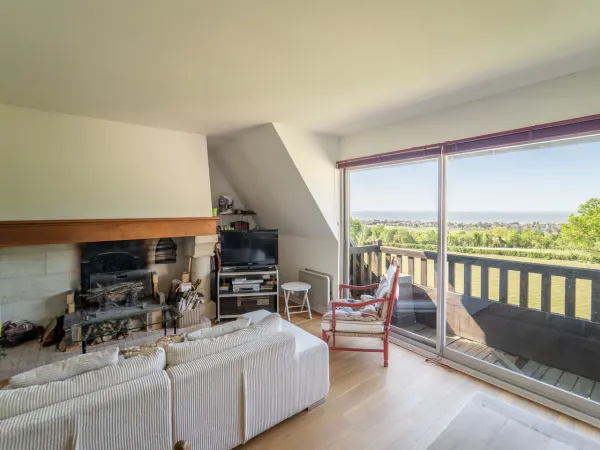 Sur les hauteurs de Deauville - Beau duplex - 3 chambres - Vue mer