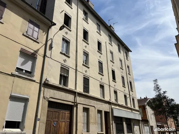 Studio 1 pièce 34 m²