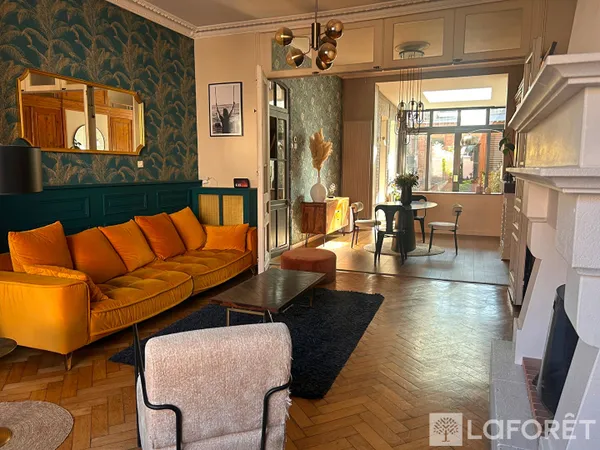 Maison 6 pièces 168 m²