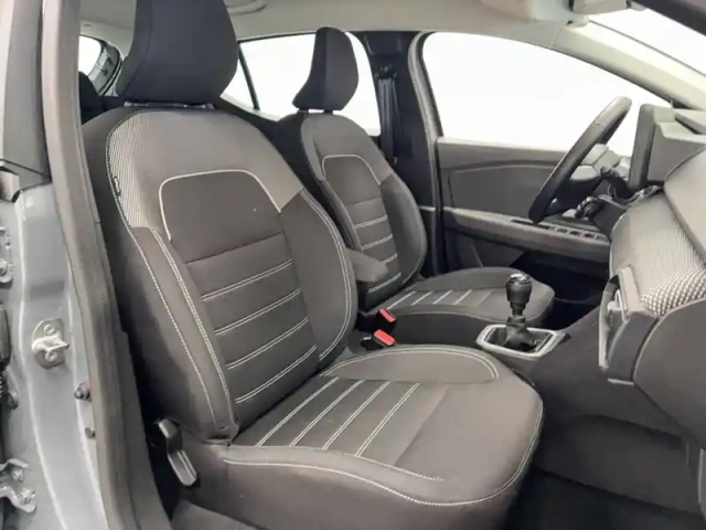 Dacia Sandero tce 90 gsr2 — photo 9