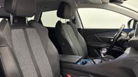 Peugeot 3008 1.2 PureTech 130ch S&S Allure — photo 15