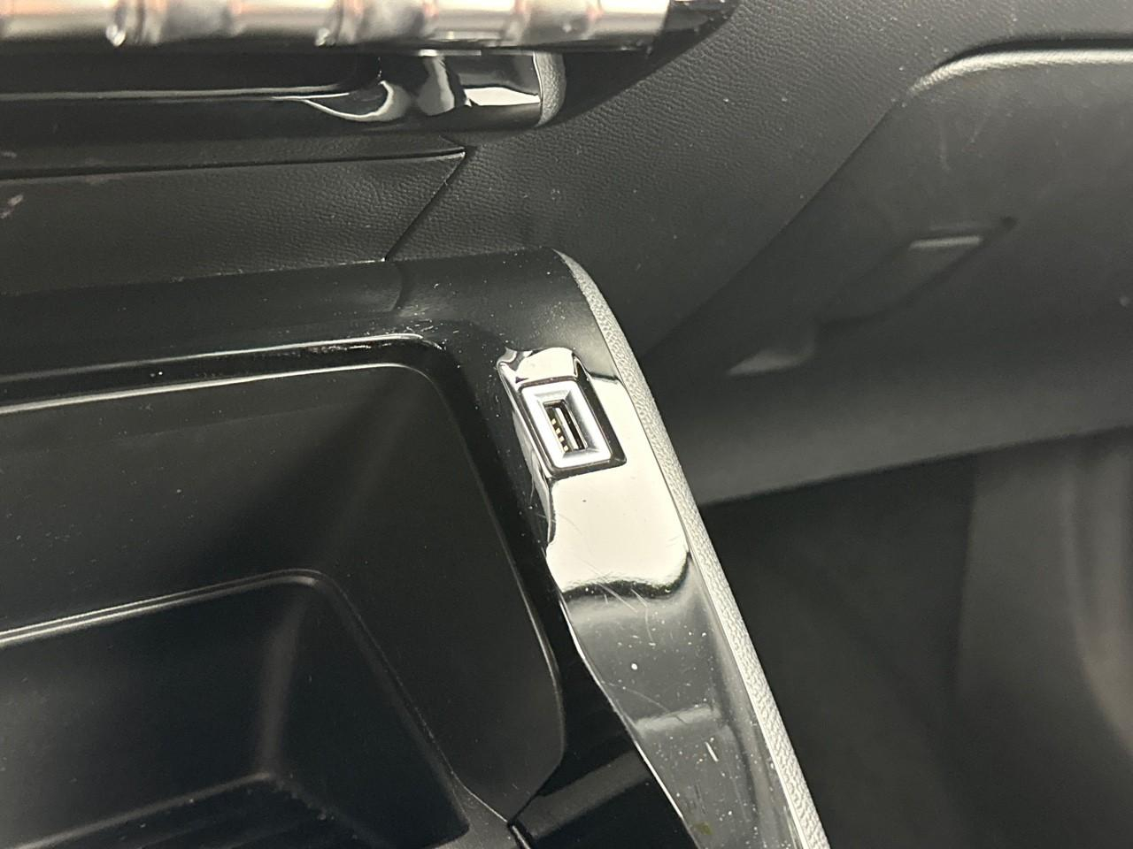 Peugeot 2008 puretech 100 s&s bvm6 style — photo 29