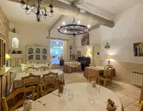 Local commercial 112 m²