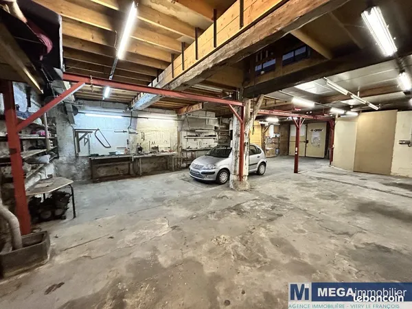 Local 270 m²