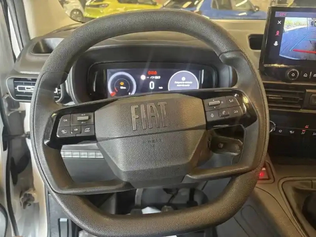 Fiat Doblo fourgon taille m 650 kg bluehdi 100 s&amp;s bvm6 — photo 32