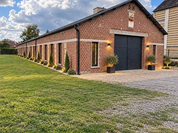 à louer - bâtiment de 200 m² - moreuil (80110)