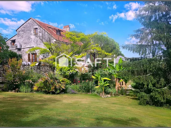Belle demeure en pierres - Vue campagne & vignes - 2000 m² de terrain