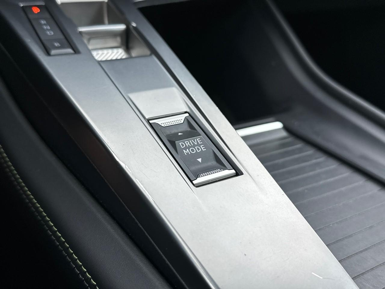 Peugeot 408 phev 225 e-eat8 gt — photo 31
