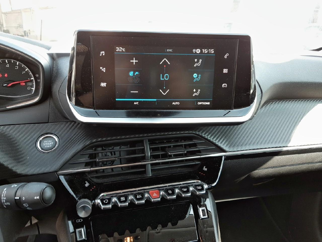 Peugeot 208 puretech 100 s&s bvm6 allure — photo 11