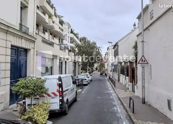Local commercial 442 m²