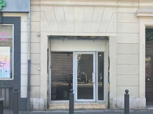 Local Commercial Bd Camille Flammarion - Secteur Longchamp / Esperandieu