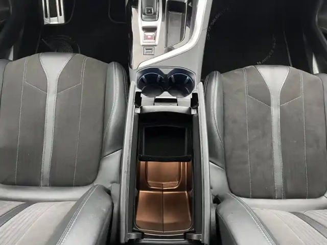 Peugeot 3008 puretech 130ch s&amp;s eat8 — photo 30