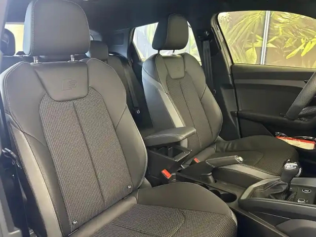Audi A1 sportback 30 tfsi 116 ch s tronic 7 — photo 9