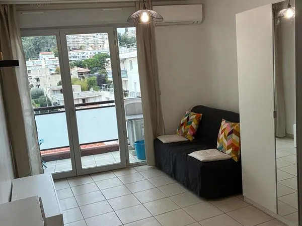 Studio meublé