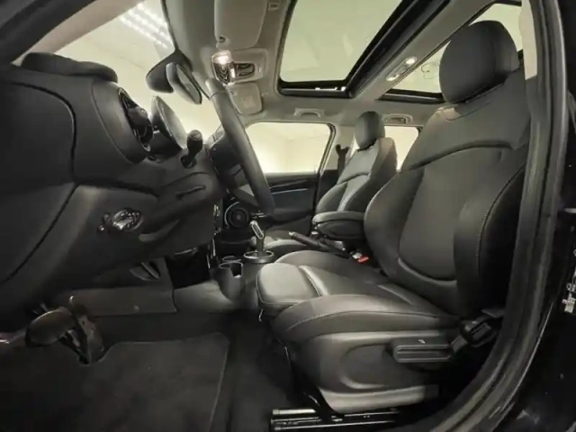 Mini Mini 5 portes cooper 136ch edition premium plus bva7 — photo 10