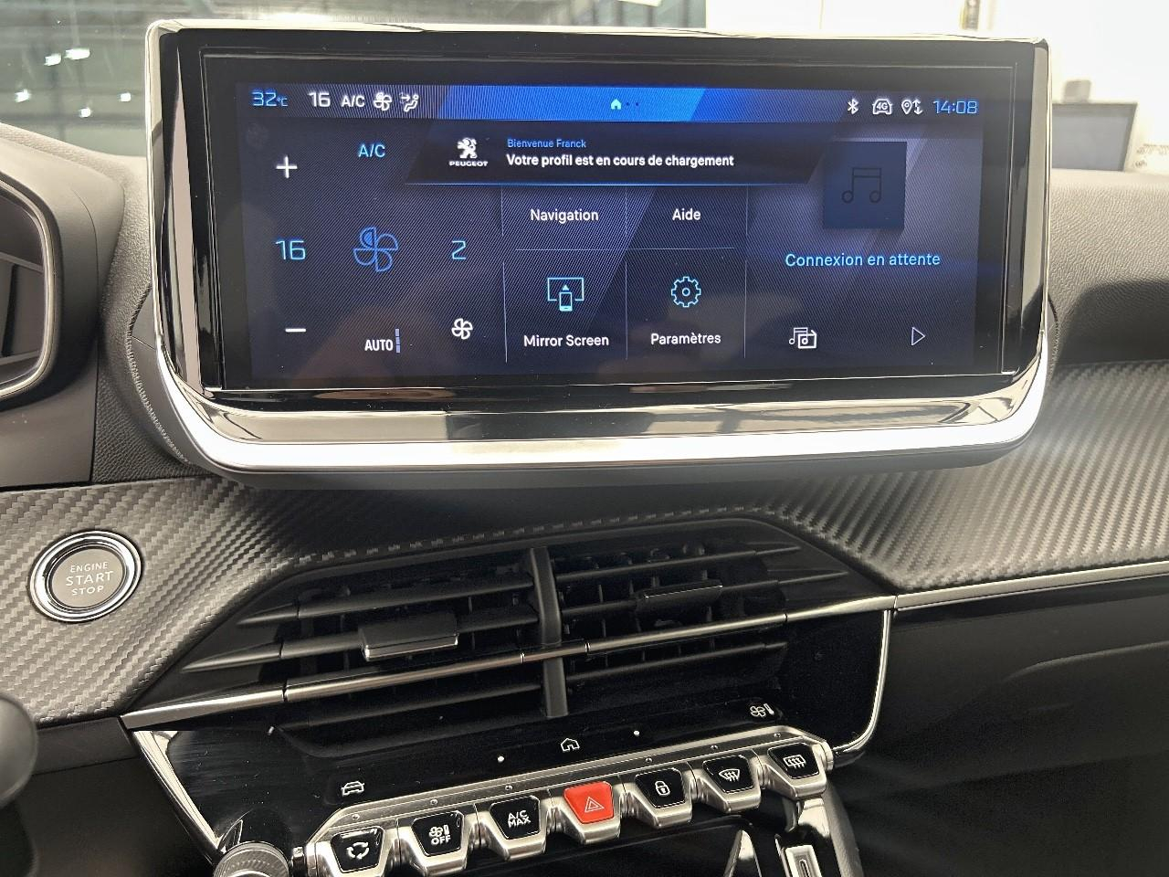 Peugeot 2008 130 s&s eat8 allure — photo 11
