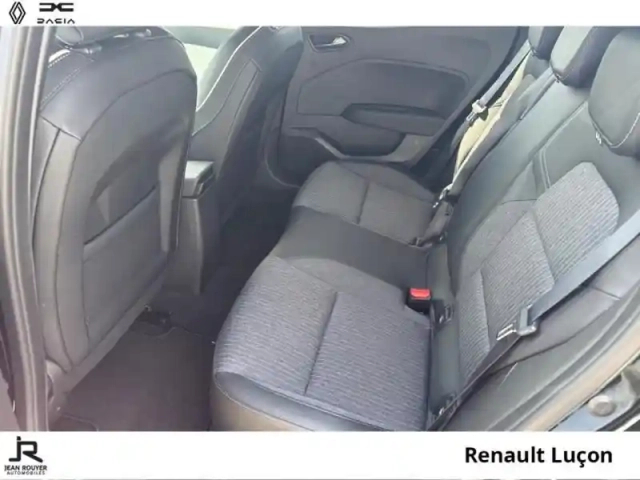 Renault Clio 1.0 tce 90ch techno — photo 4