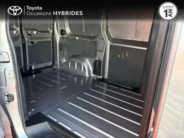 Toyota Proace medium 2.0 d-4d 180 business bva rc23 — photo 7