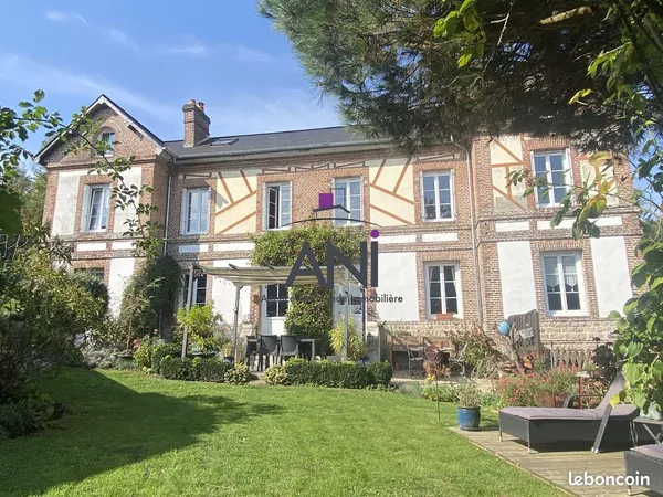 Maison 7 pièces 185 m²