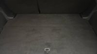 Toyota Yaris 116h Design 5p MC24 — photo 14