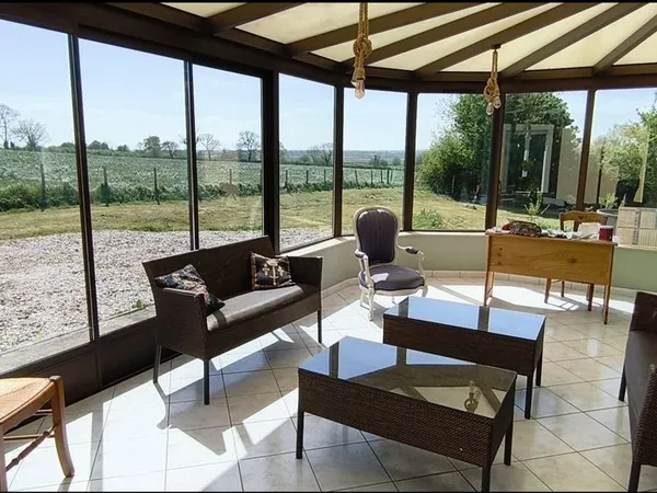 Maison familiale 7 pièces 273 m²