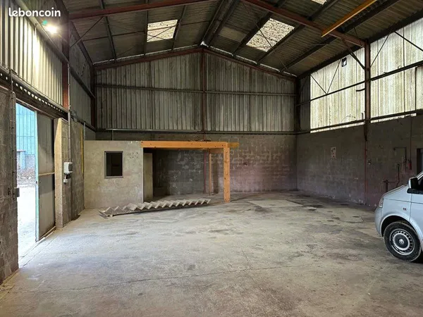Local professionnel