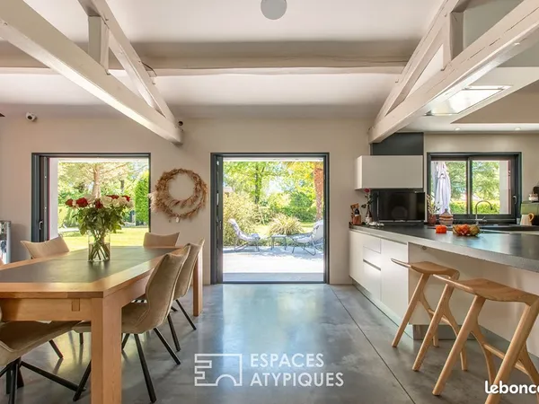 Maison 8 pièces 205 m²