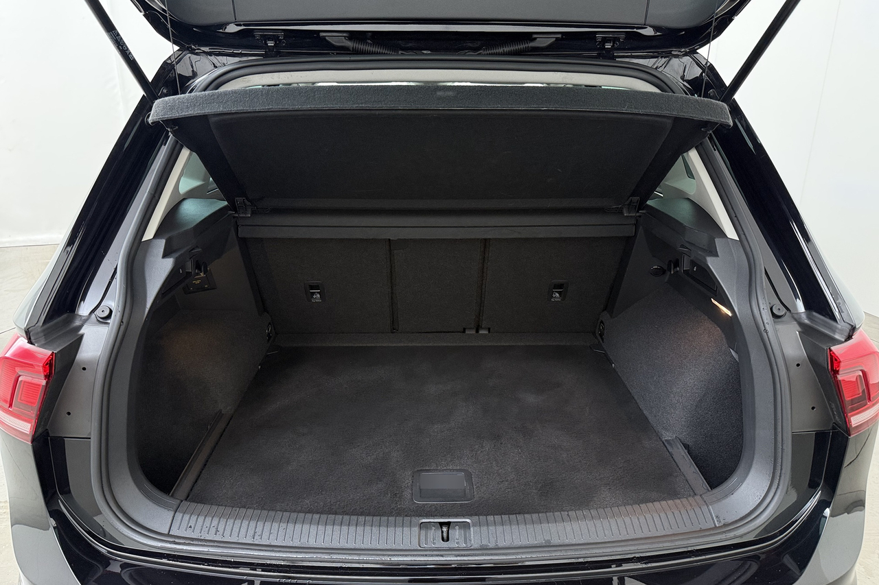Volkswagen Tiguan — photo 5
