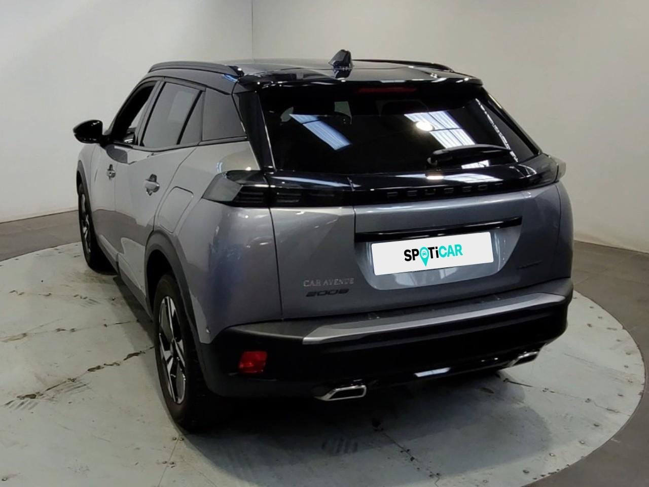 Peugeot 2008 hybrid 145 ch e-dcs6 gt — photo 3