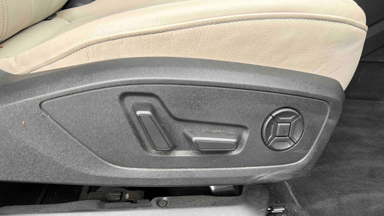 Audi Q4 e-tron 40 204 ch 82 kWh — photo 22