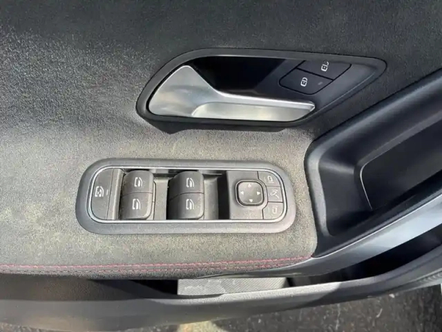 Mercedes Classe A 160 bm6 amg line — photo 26