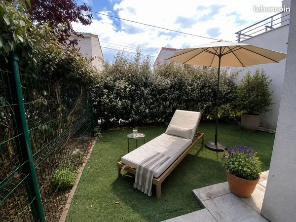 Grand T2 Rez de jardin